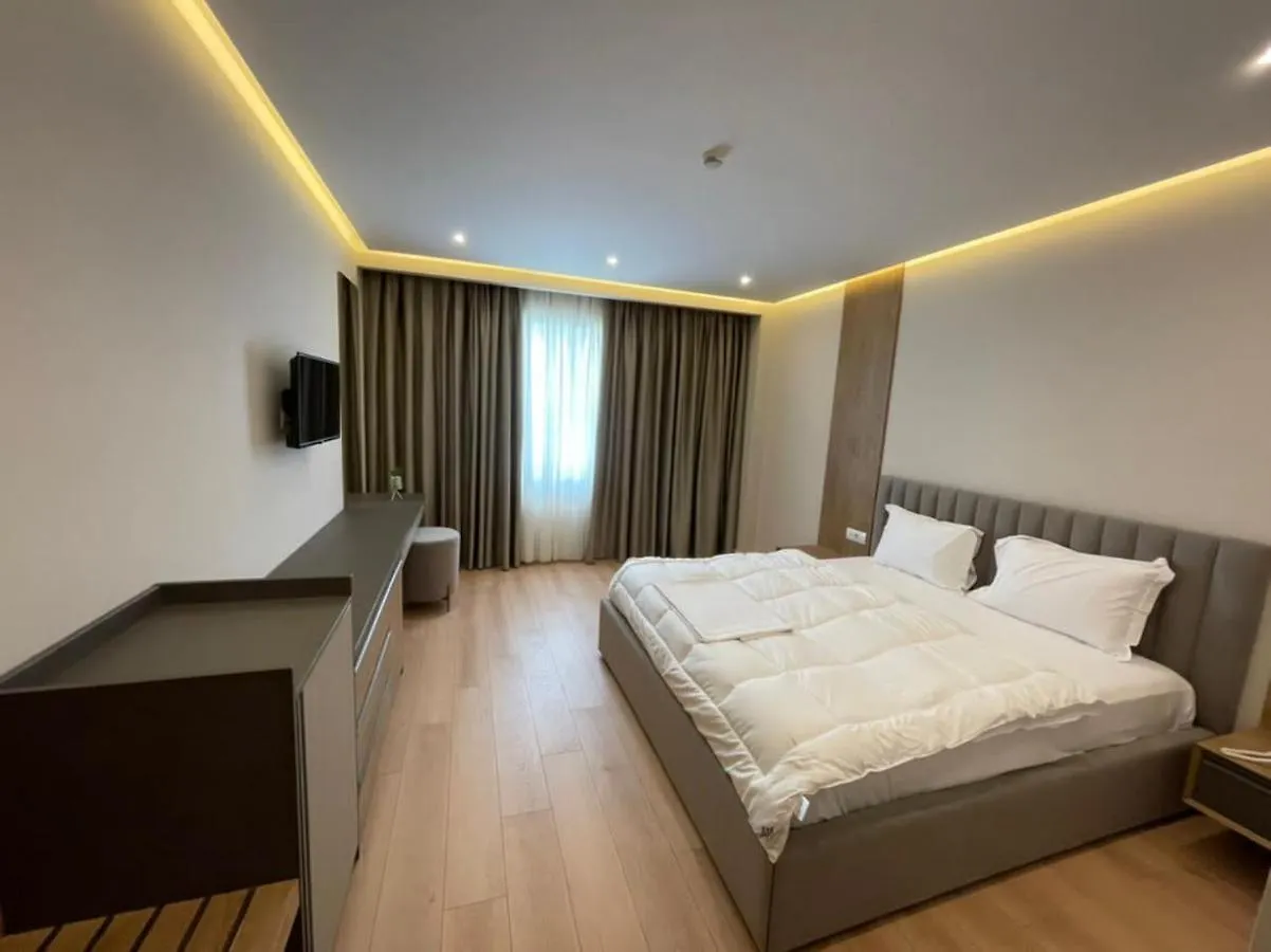 Resort Hotel Colis Tirana